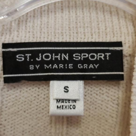St. JOHN SPORT Cream Sequin Snowflake Sparkles Mock Neckline Size Small - Picture 10 of 13